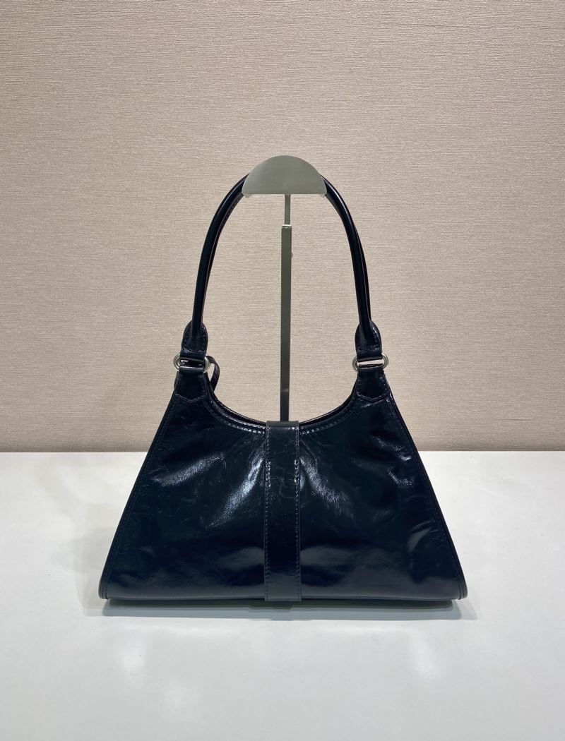 Pra*a top handle bags